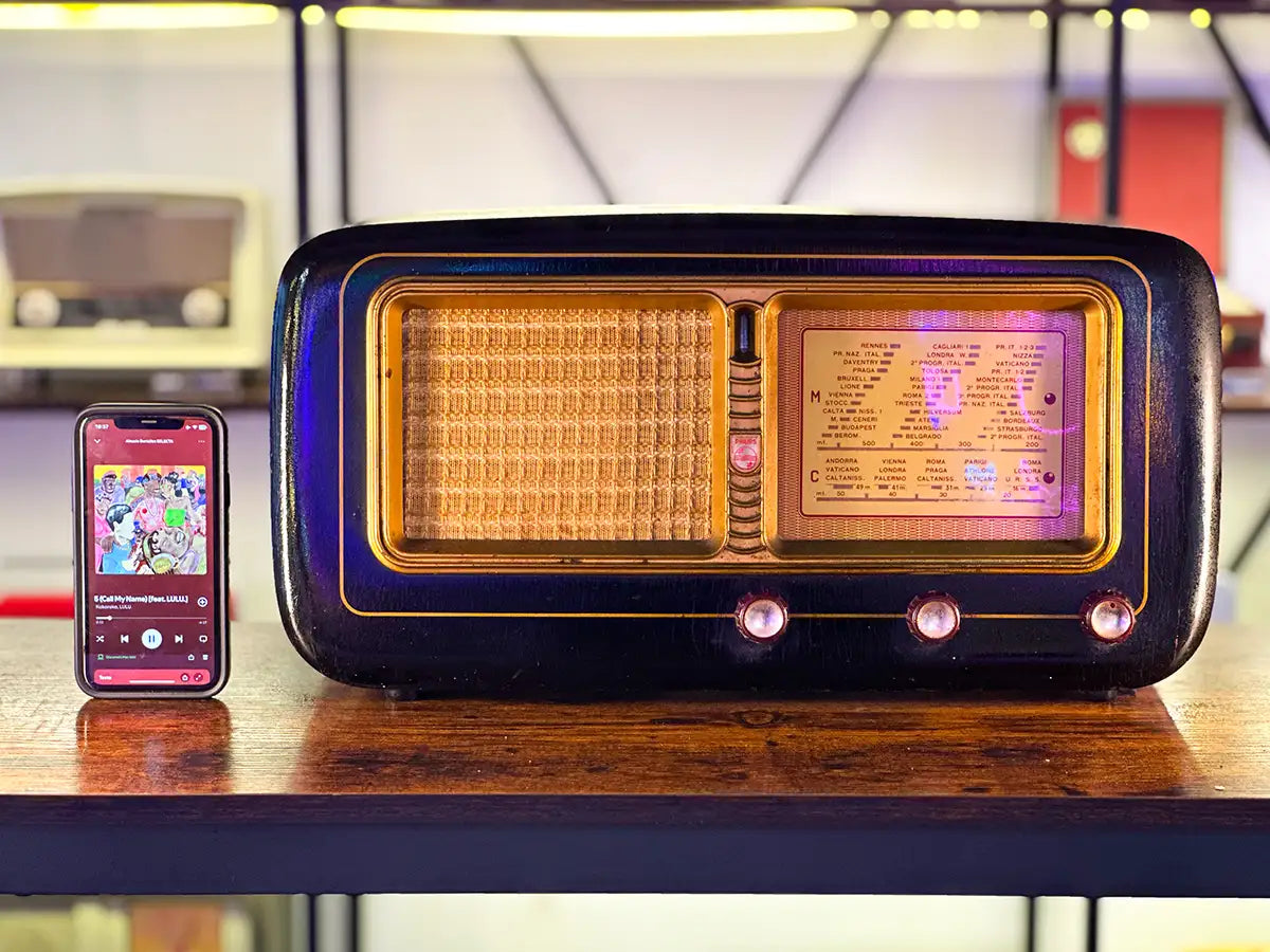 PHILIPS BI252A (1955) BLUETOOTH SPEAKER