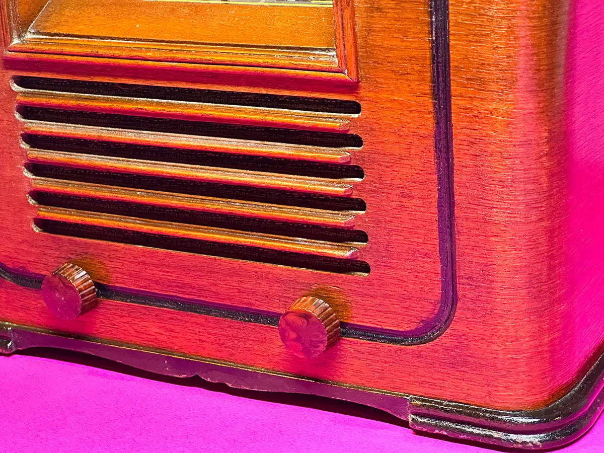 CROSLEY 56TY (1948) BLUETOOTH SPEAKER