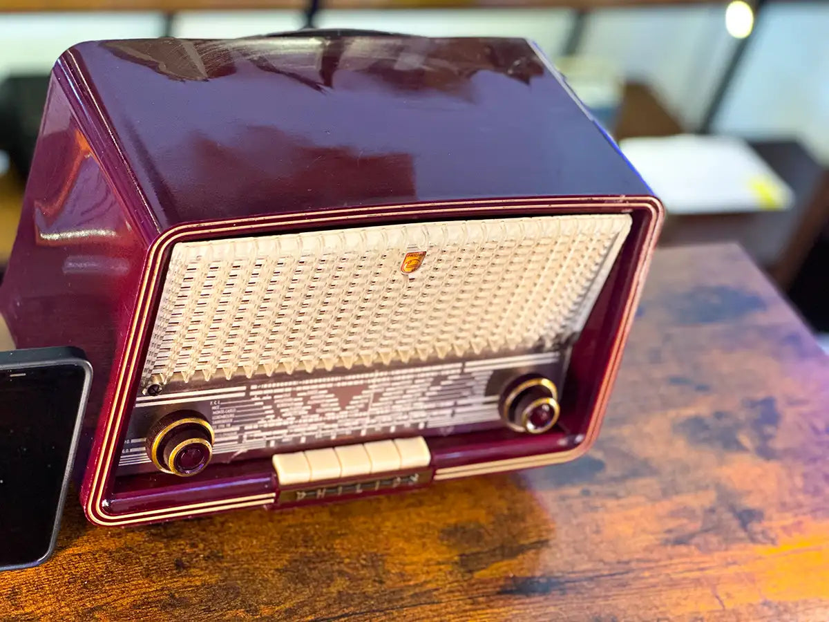 PHILIPS 41927 (1960) BLUETOOTH SPEAKER