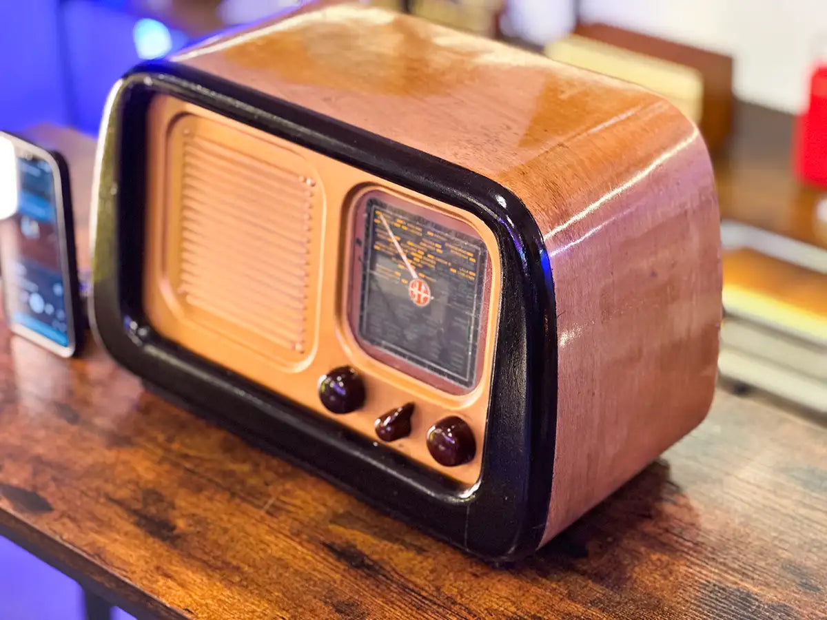 GELOSO G.72-R (1947) SPEAKER BLUETOOTH