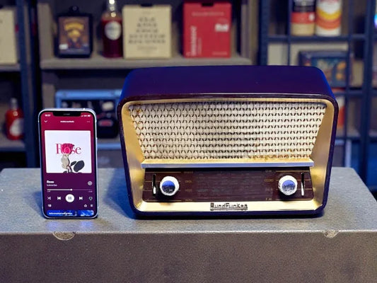 BUNDUFUNKEN (1958) SPEAKER BLUETOOTH