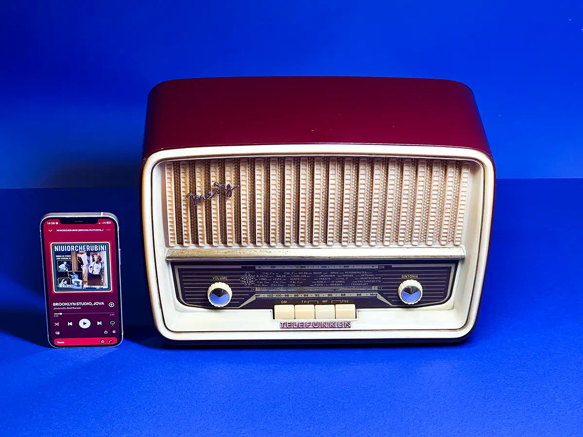 TELEFUNKEN MEDY RD266 (1960) SPEAKER BLUETOOTH