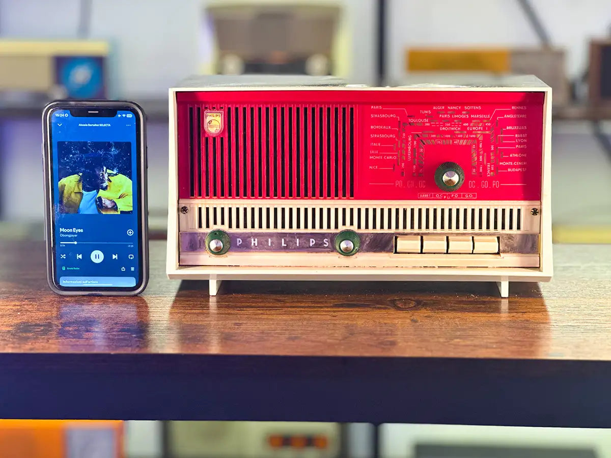 PHILIPS B2F90A (1960) BLUETOOTH SPEAKER