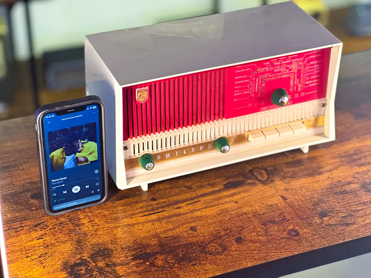 PHILIPS B2F90A (1960) BLUETOOTH SPEAKER