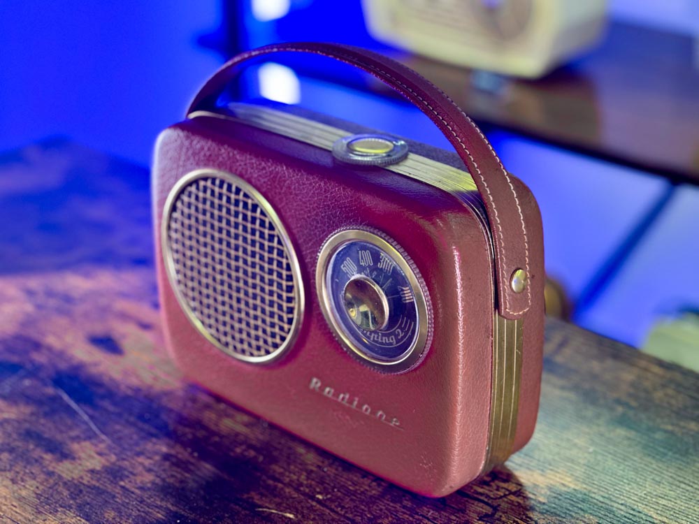 RADIONE CAMPING COGNAC (1954) PORTABLE BLUETOOTH SPEAKER