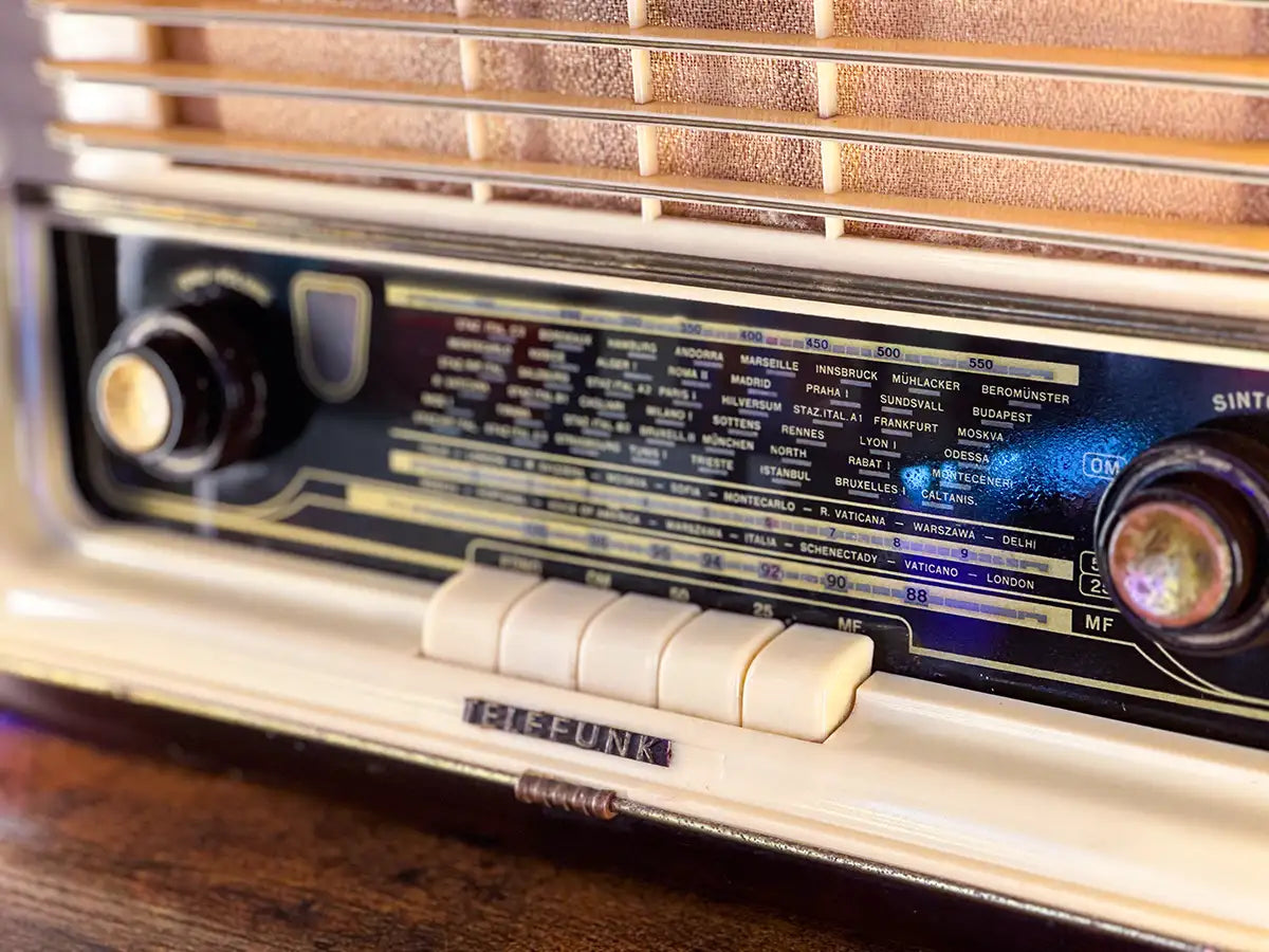 TELEFUNKEN DOMINO (1955) BLUETOOTH SPEAKER