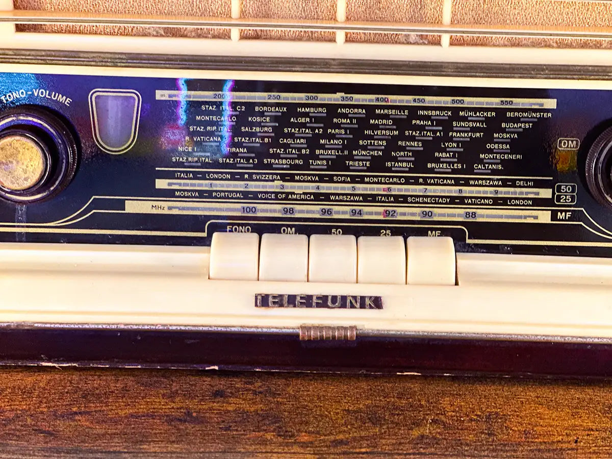 TELEFUNKEN DOMINO (1955) BLUETOOTH SPEAKER