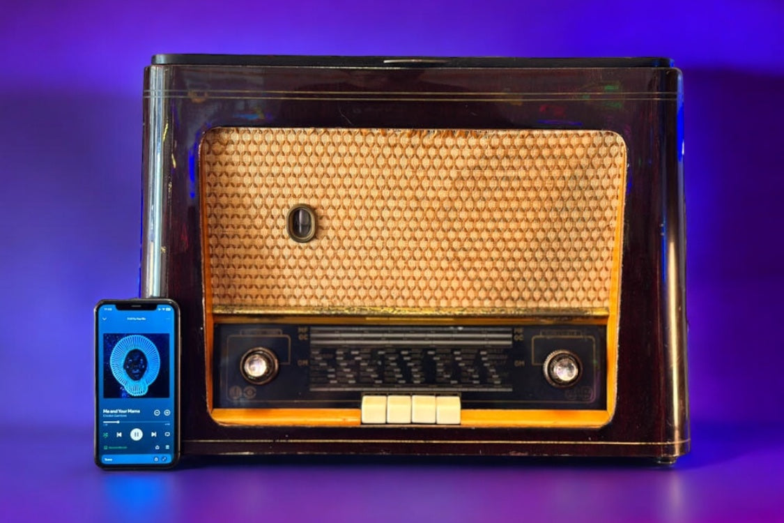 RADIO ELECTRA MOD.99 (1958) ALTAVOZ BLUETOOTH