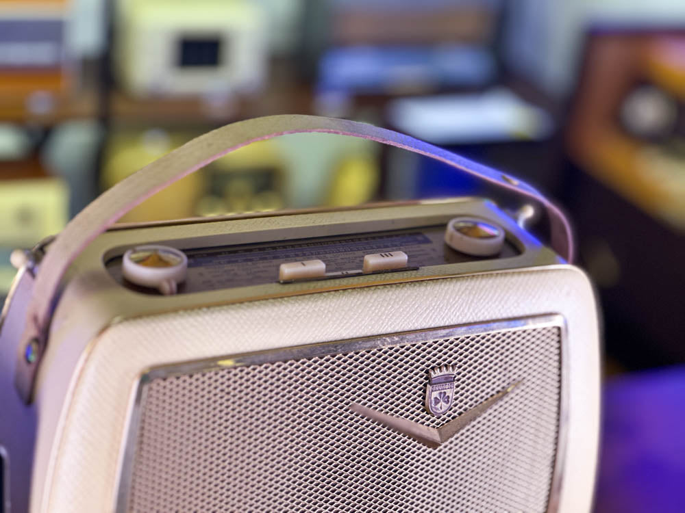 GRUNDIG TEDDY BOY (1957) PORTABLE BLUETOOTH SPEAKER