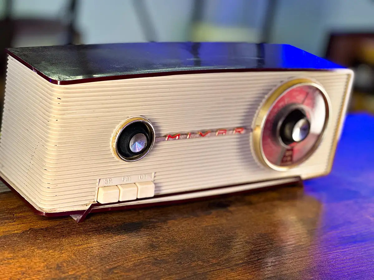 MIVAR DELO (1961) SPEAKER BLUETOOTH