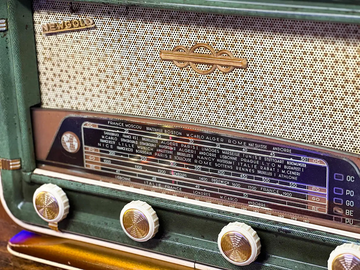 NEW GOLD (1953) BLUETOOTH SPEAKER