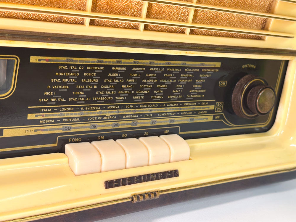 TELEFUNKEN DOMINO (1955) BLUETOOTH