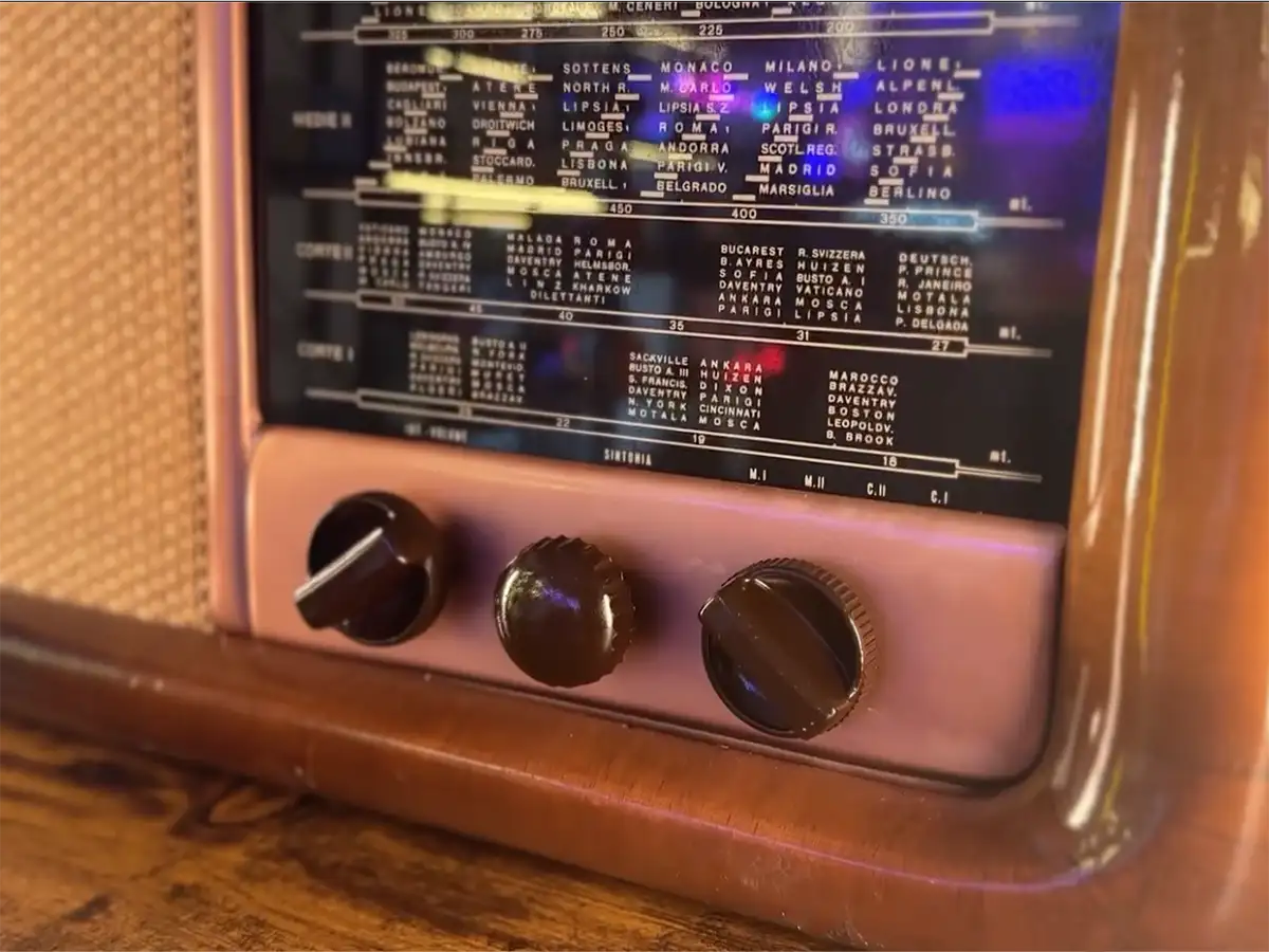 MAGNADYNE S23 (1950) BLUETOOTH SPEAKER