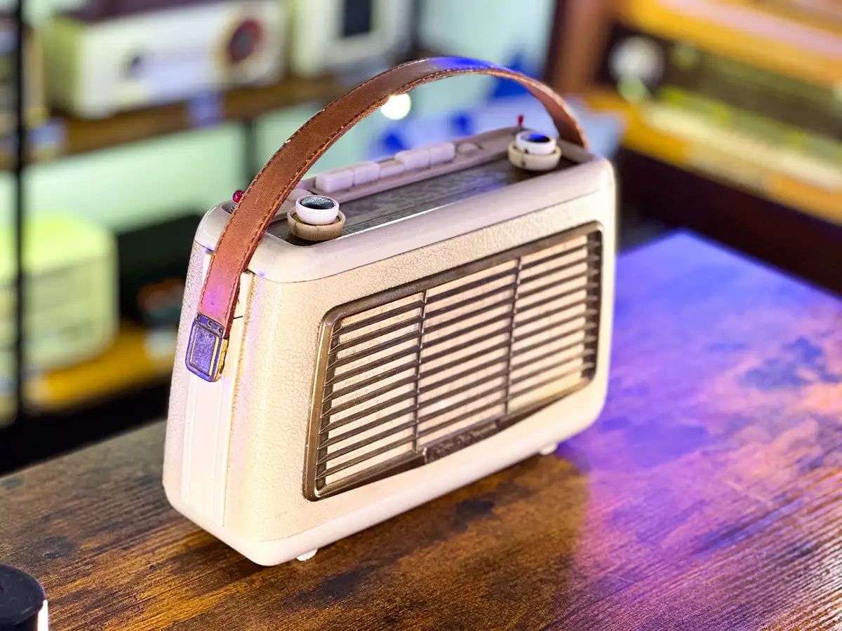 SCHAUB LORENZ TOURING (1963) SPEAKER BLUETOOTH PORTATILE