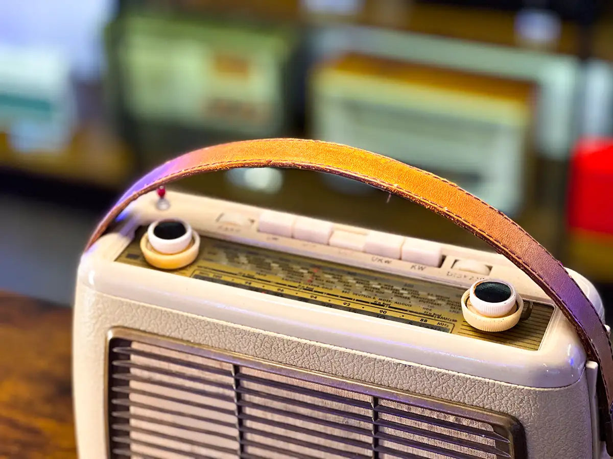 SCHAUB LORENZ TOURING (1963) SPEAKER BLUETOOTH PORTATILE