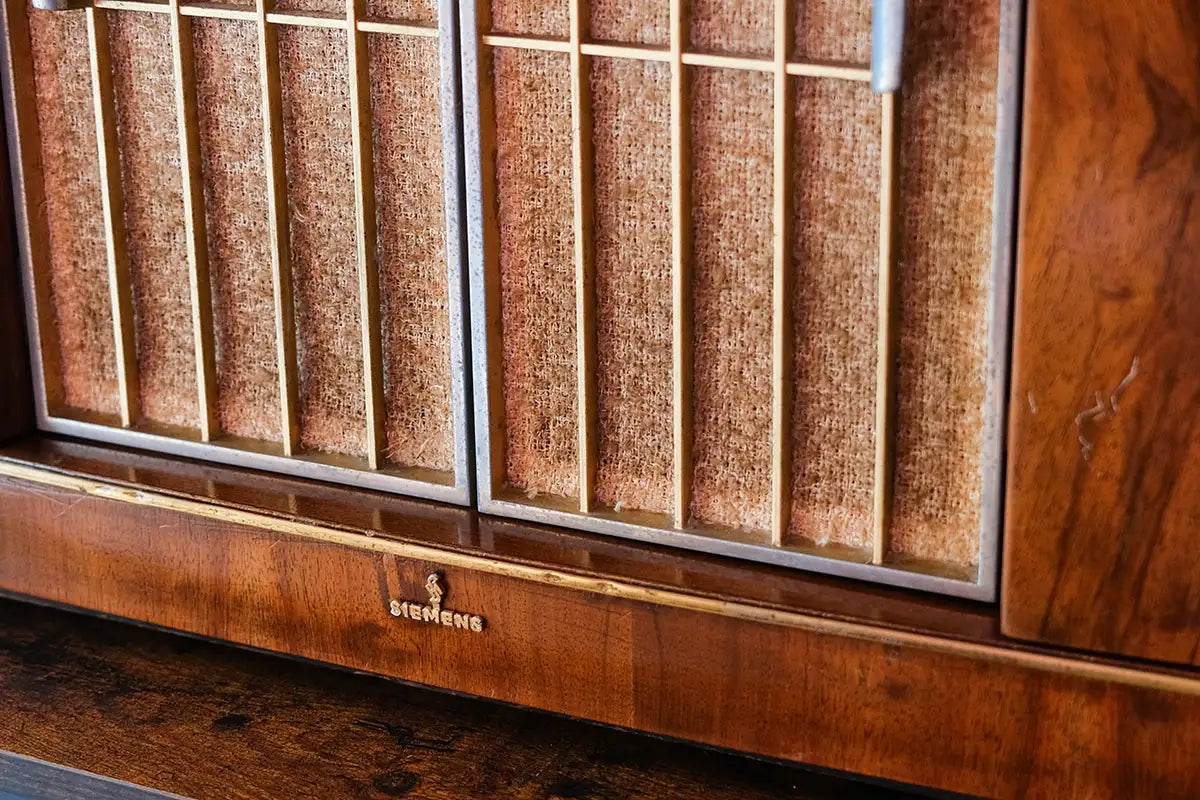 SIEMENS SHATULLE H42 (1954) SPEAKER BLUETOOTH