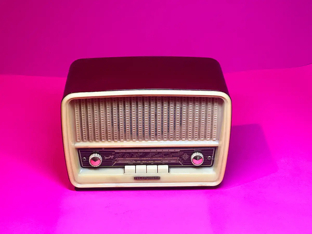 TELEFUNKEN MEDY RD266 (1960) BLUETOOTH SPEAKER