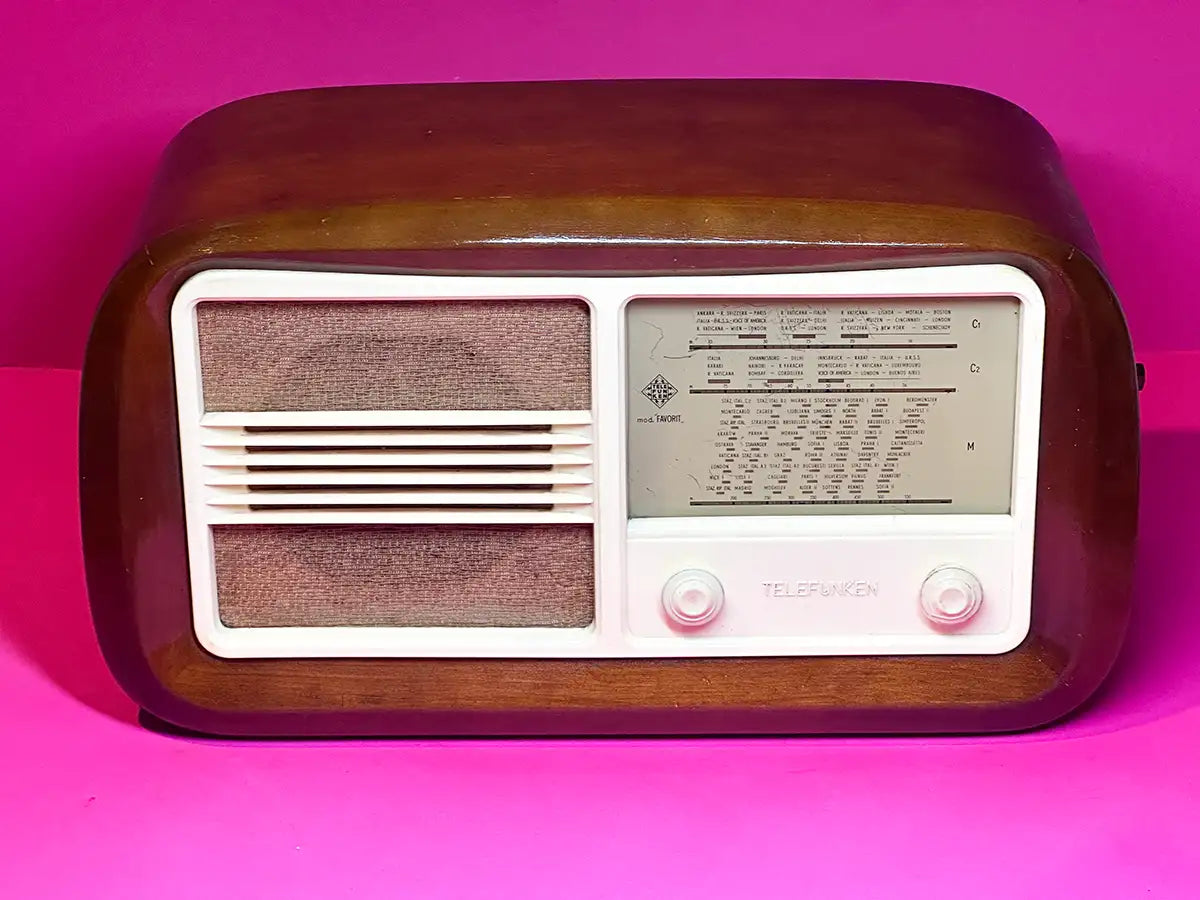 TELEFUNKEN FAVORIT (1953) BLUETOOTH SPEAKER