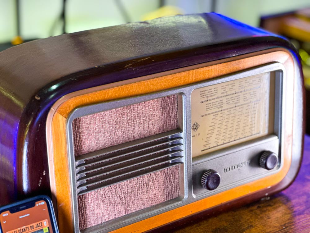 TELEFUNKEN T32 (1953) SPEAKER BLUETOOTH