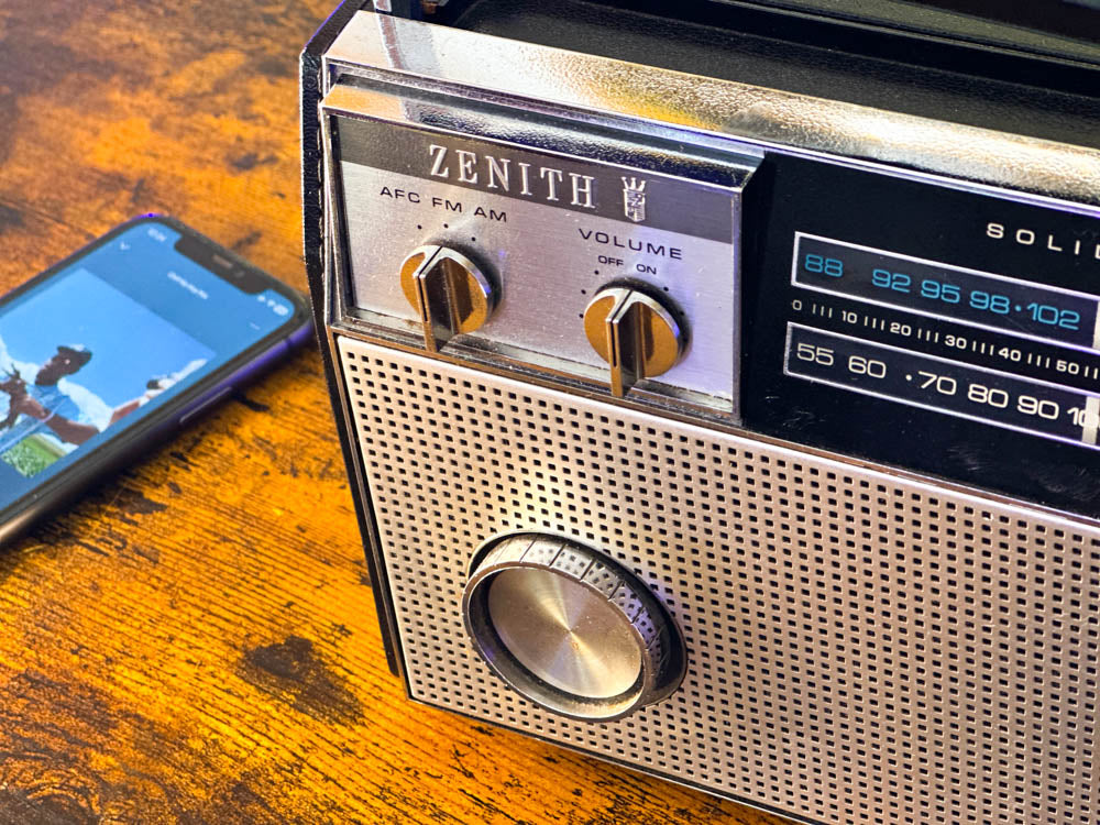 ZENITH R75Y2 (1970) PORTABLE BLUETOOTH SPEAKER