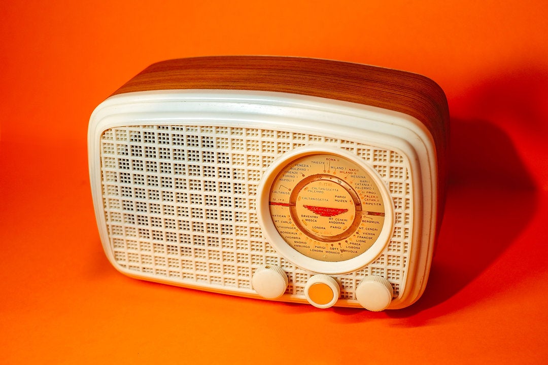 ARMSTRONG BABY TYPE 2 (1956) RADIO VINTAGE BLUETOOTH