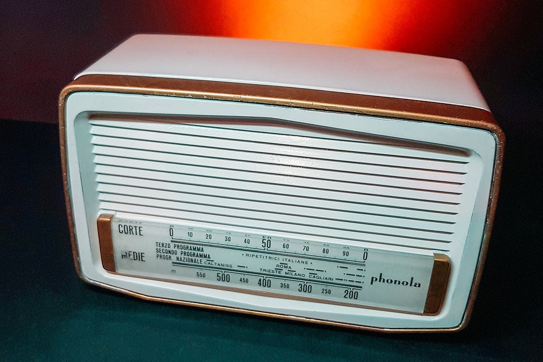 PHONOLA T705 (1960) BLUETOOTH VINTAGE RADIO – Erwitt