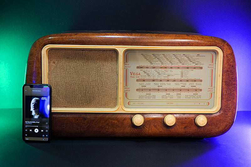 RADIO VEGA 528 (1955) SPEAKER BLUETOOTH