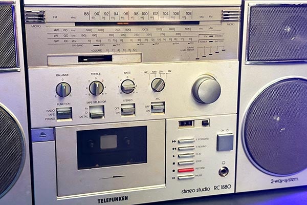 TELEFUNKEN ESTUDIO RC1880 (1985) BOOMBOX BLUEOTOTH